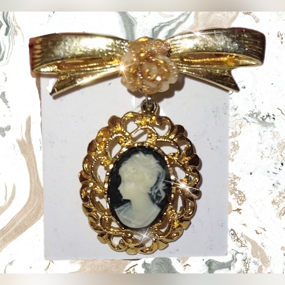 Cameo on Gold Bow with Gold Rose Bar Pin Brooch